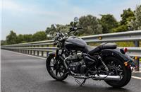 Royal Enfield unveils Super Meteor 650 cruiser at EICMA